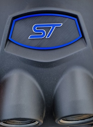 Dashboard tray holder insert