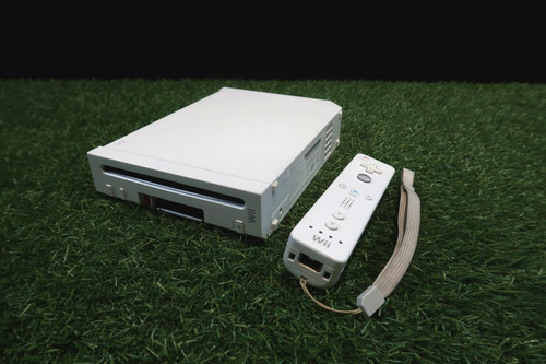 Nintendo wii console and - nintendo,