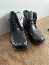 pikolinos womens boots Black