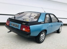 Rare OttO 1:18 - RENAULT FEU