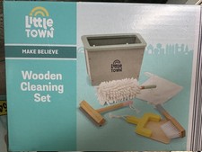 Little Town Wooden cleaning