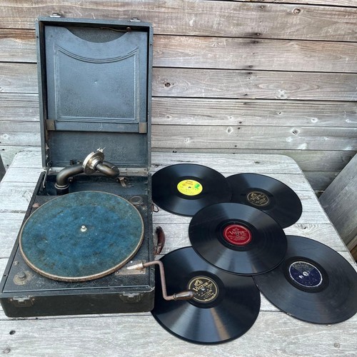 Antique phonograph gramophone - antique,