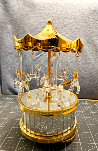 Carousel hand blown - ,
