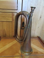 antique copper and brass military bugle 30.5cm long 10cm across bell