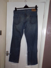 levi signature blue jeans waist 30 inside leg 30 good cond