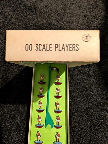 Subbuteo west ham ref 7 - subbuteo,