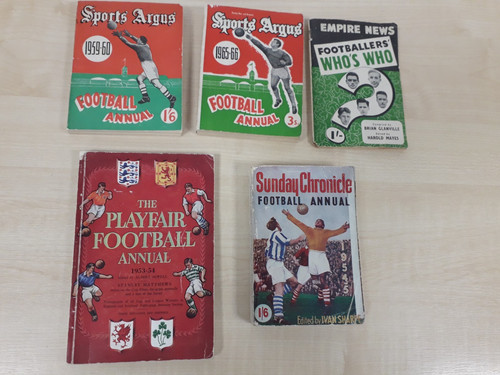Vintage football annual - vintage, 5x