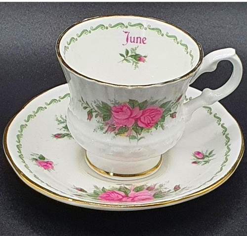 Vintage mini queen china - mini, queen's