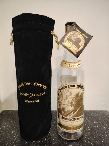 Bourbon whisky pappy - bourbon, van