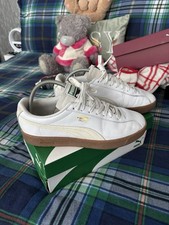 PUMA Delphin