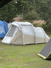 Decathlon Quechua Air Seconds 4.1 Fresh & Black Air Tent + Pump