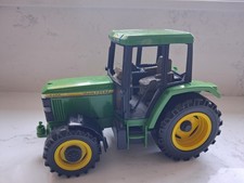 Bruder John Deere 6400 Green