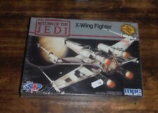 Star Wars X-Wing Fighter - Vehicle Scale Model Kit - MPC ERTL AMT - Vintage 1990