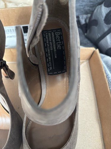 Bertie shoes size - bertie, 4