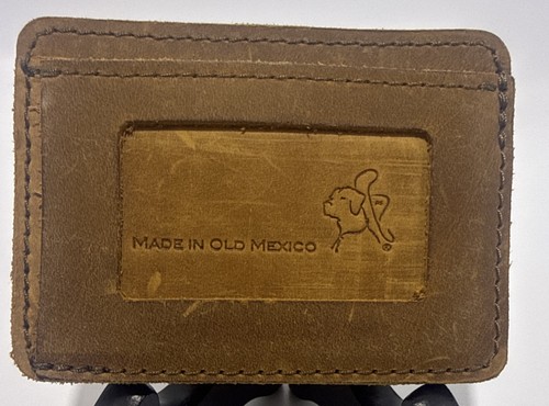 Saddleback leather front - saddleback,