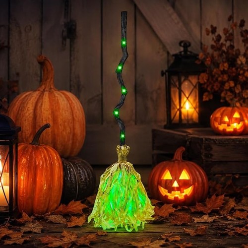 Moving witch broomstick - moving,