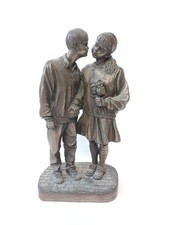 Genesis Bronze Kissing Statue