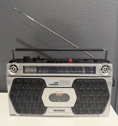 Sanyo m9500k boombox - m9500k, am/fm