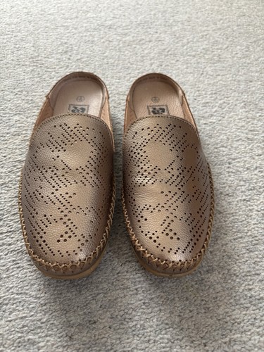 Down earth women slip on - down, slip-on