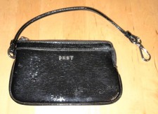DKNY Wallet W/ Clip