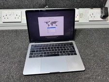 Apple MacBook Pro 13", Intel