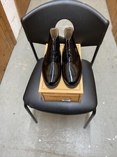 barker mens Patent chukka
