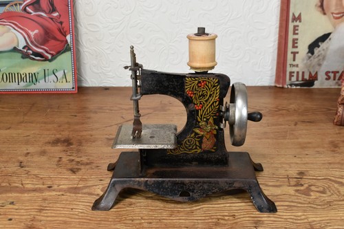 Small antique childs metal - small,