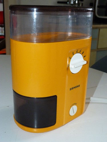 Coffee grinder vintage 80 - vintage,