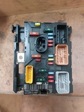 PEUGEOT 307 / CITROEN BSM - L04 UNDER BONNET FUSE BOX 9661707980 307CC 180 