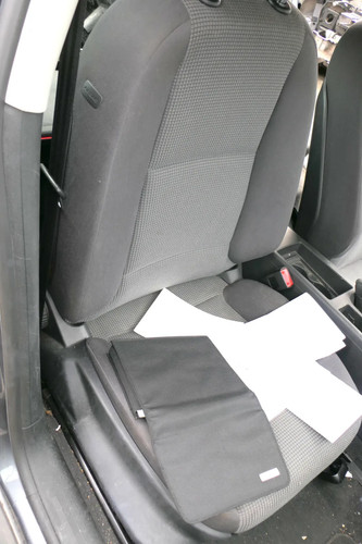 Front passenger seat - a3,