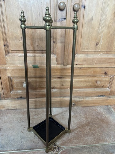 Handsome brass and cast iron - brass,