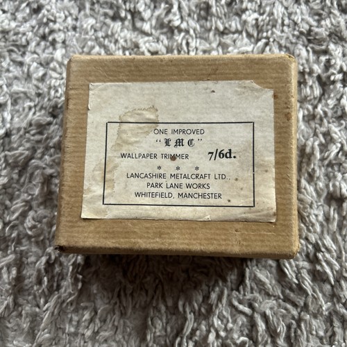 Vintage wallpaper trimmer in - trimmer,