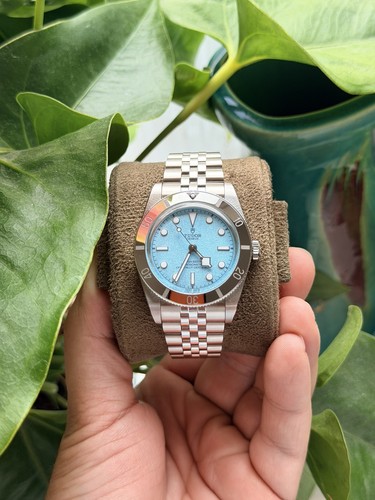Tudor black bay blue lagoon - tudor,