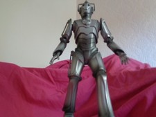 Doctor Who - Cyberman Animatronic talking motion sensor Room Guard 2006 VGC UK  