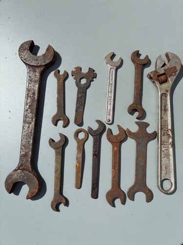 Job lot vintage old - job,