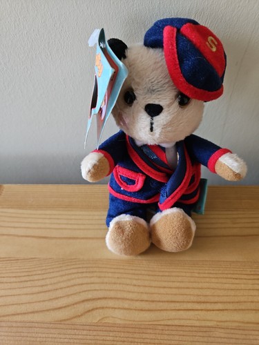 Sooty little cousin scampi - sooty,