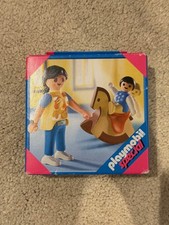 Playmobil mum and baby 4744 -