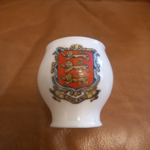 Goss crested china model - goss,