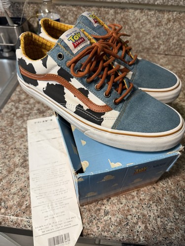 Vans old skool toy - vans, story