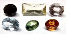 4.58ct Mixed Lot Natural Gemstones inc,. Rare Epidote