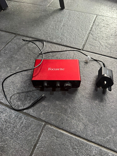 Focusrite scarlett solo usb - focusrite,