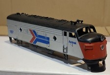 ho Life-Like AMTRAK 157 Diesel