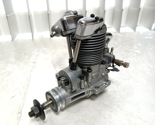 Saito four stroke engine - fa-65,