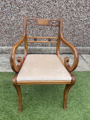 Vintage antique oak carver - vintage,