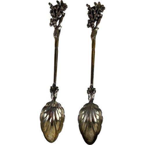 Antique solid silver berry - solid,
