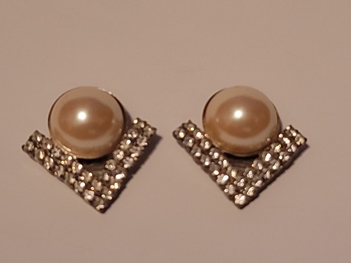 Vtg faux pearl clear - pearl,