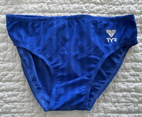 Blue subtle stripes - stripes, vintage