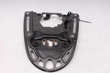 Luggage carrier support plate
