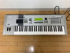 YAMAHA MOTIF6 SYNTHESIZER