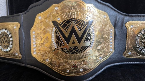 World heavyweight wrestling - heavyweight,